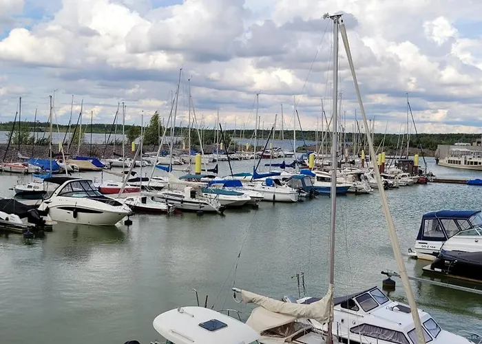 Apartamento Wunderschoene Am Auch Fuer Familien Zwenkau